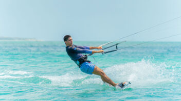 Kitesurfing