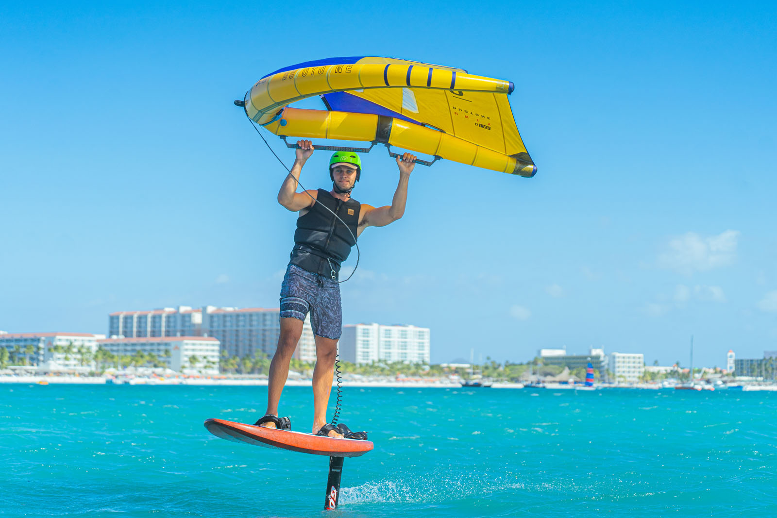 Wingfoiling lesson - group rate - max 2 persons - 2 hours - Image 3