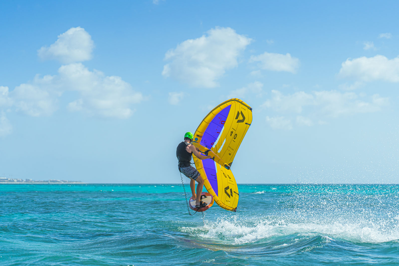 Wingfoiling lesson - group rate - max 2 persons - 2 hours - Image 7